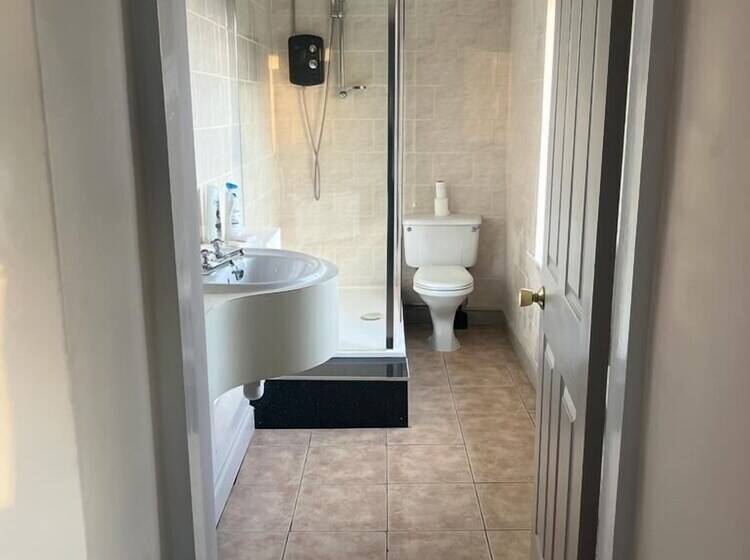 פונדק The Bayley Arms