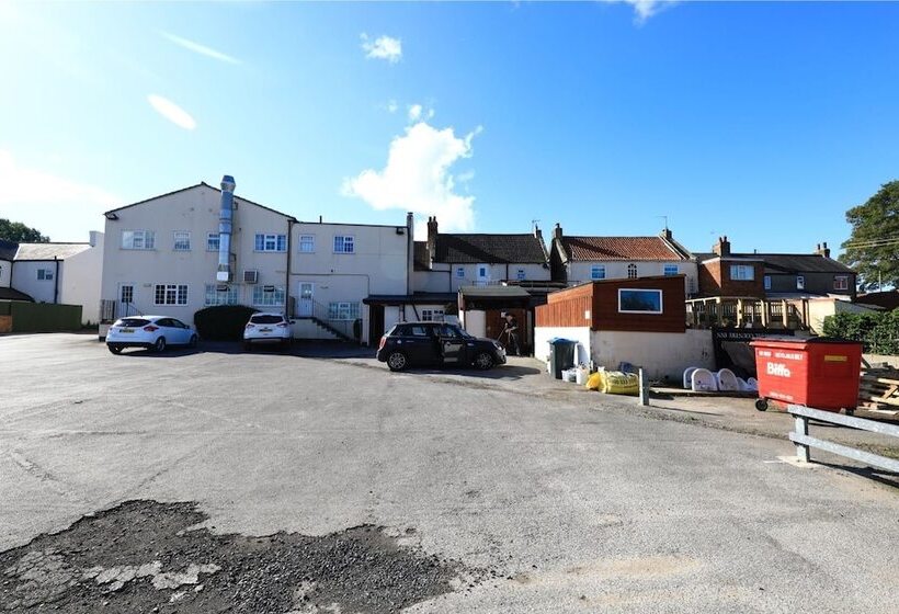 客栈  The Nags Head