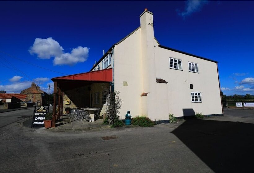 客栈  The Nags Head