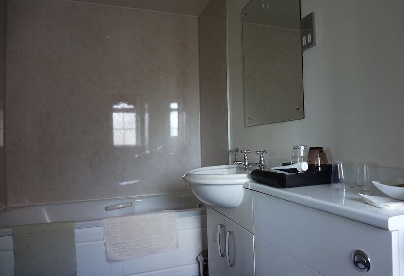 客栈  The Nags Head