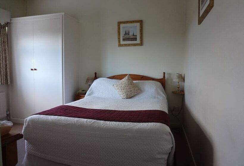 客栈  The Nags Head