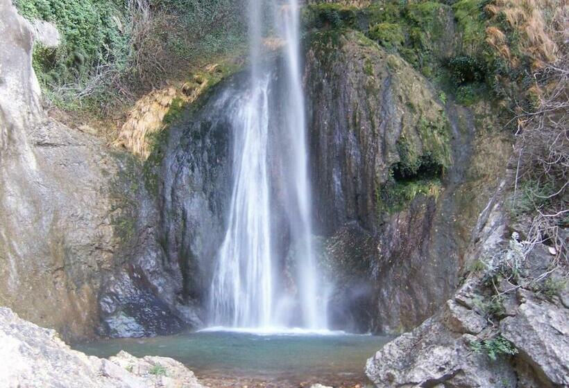 فندق Alpina Aquarelax  & Spa