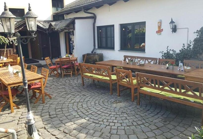 Отель Altes Bierhaus