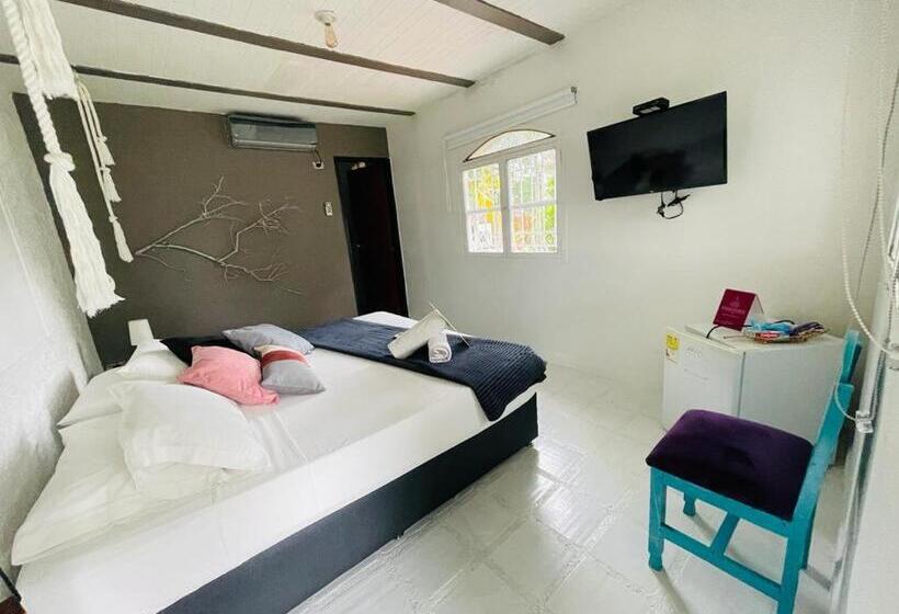 Отель Amaranthus