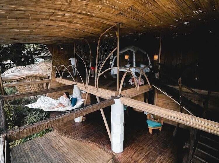 Отель Amaranthus