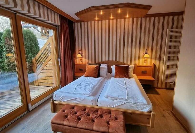 ホテル Boutique B&b  Landhaus Talblick