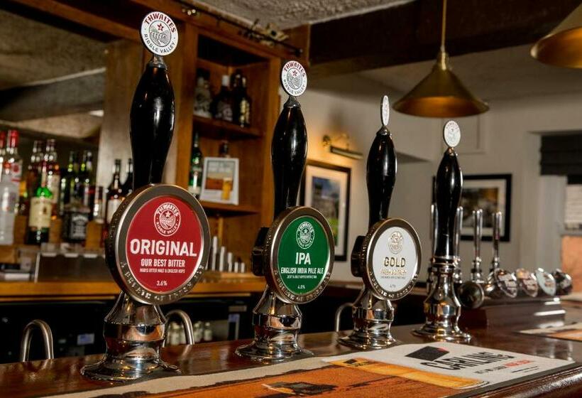 酒店 Craven Heifer