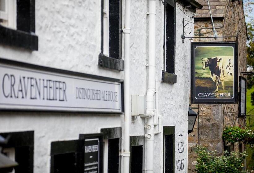 酒店 Craven Heifer