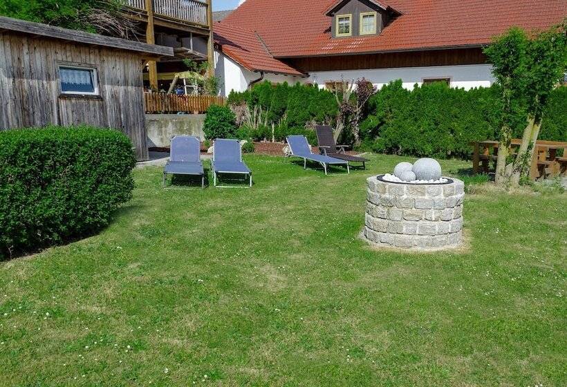 Отель Gasthof Altmann