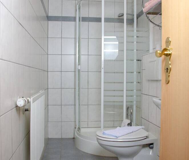 Отель Gasthof Altmann