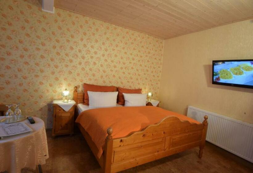 فندق & Gasthof Garküche