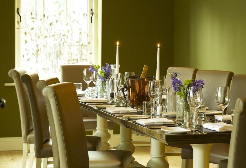 Отель Headlam Hall