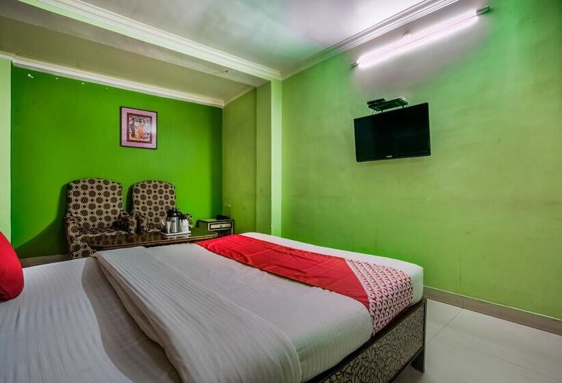 호텔 Hilltop By Oyo Rooms