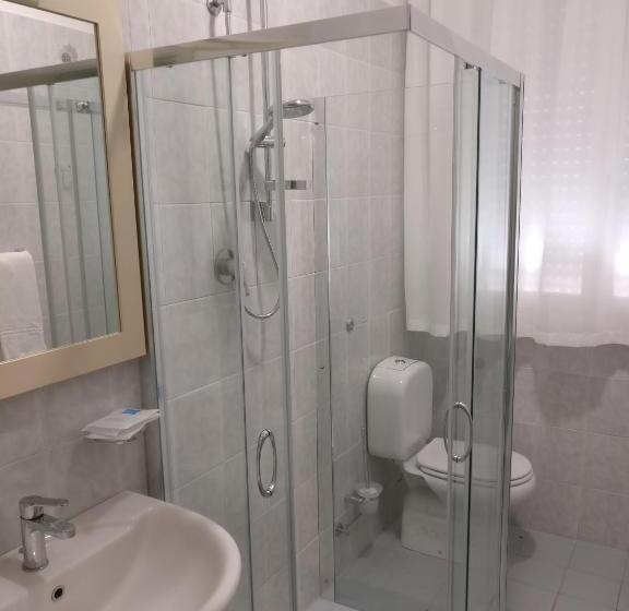 בית מלון כפרי I Pini