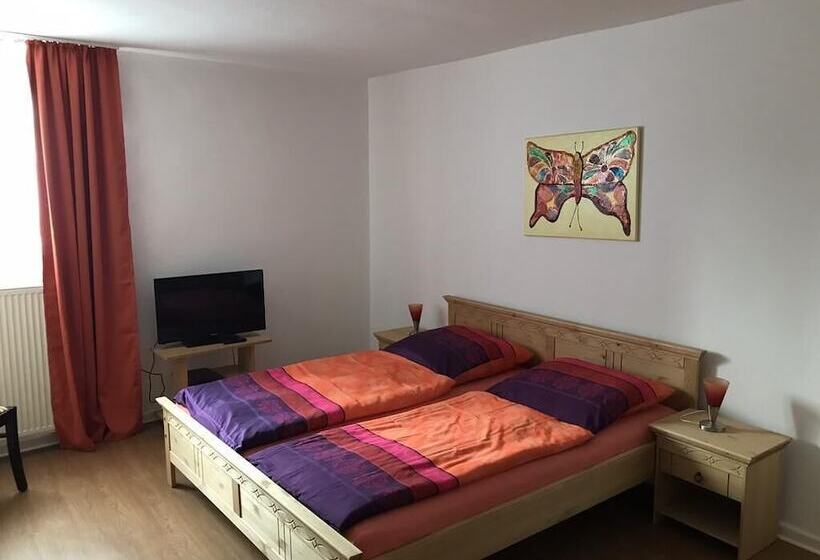 בית מלון כפרי Landgasthof Germania