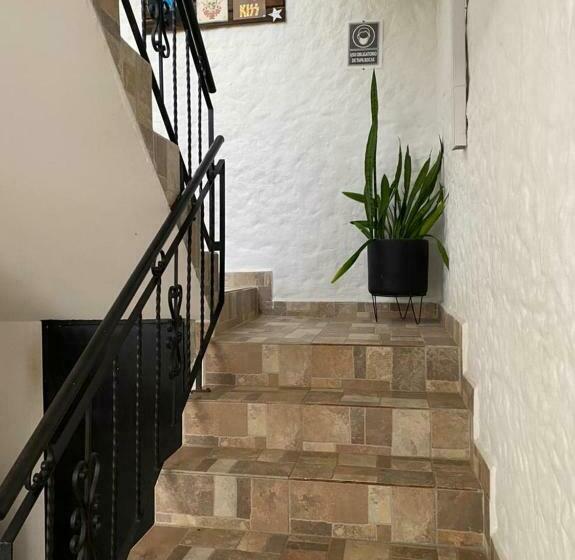 בית מלון כפרי Ozzy