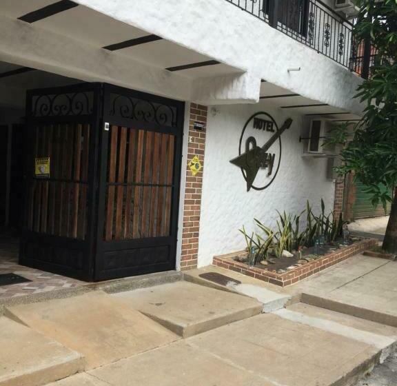 בית מלון כפרי Ozzy