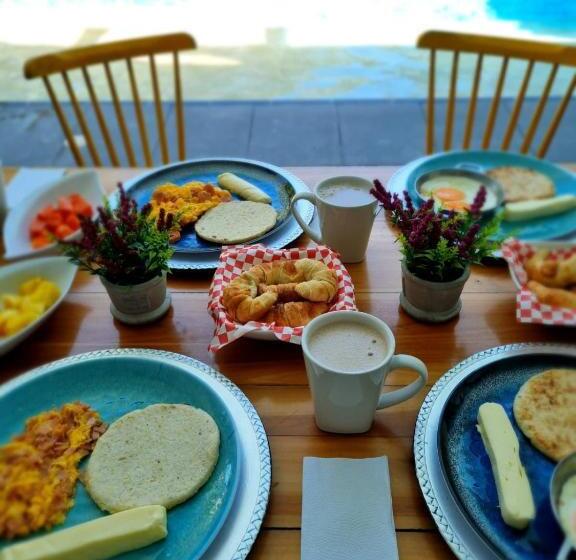 Отель Puerto Triunfo