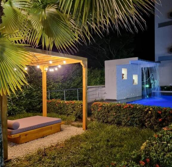 Отель Puerto Triunfo