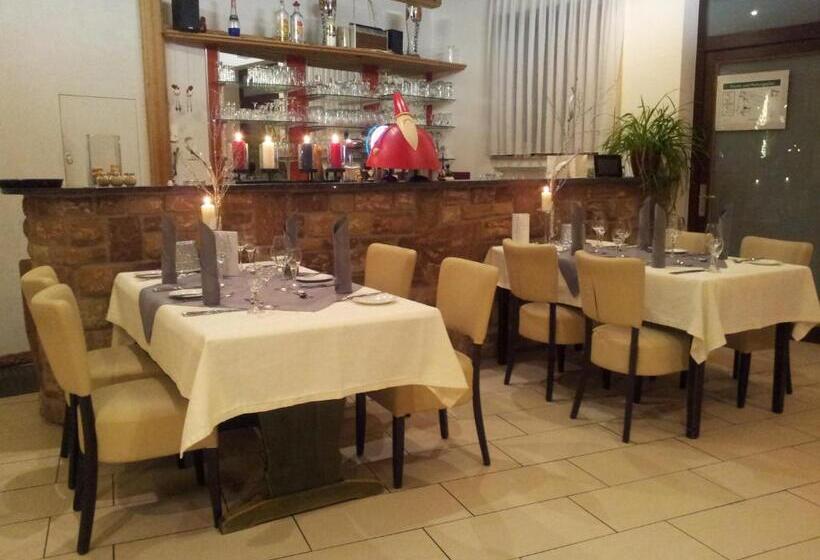 Отель Quartierrestaurant Zum Hannes