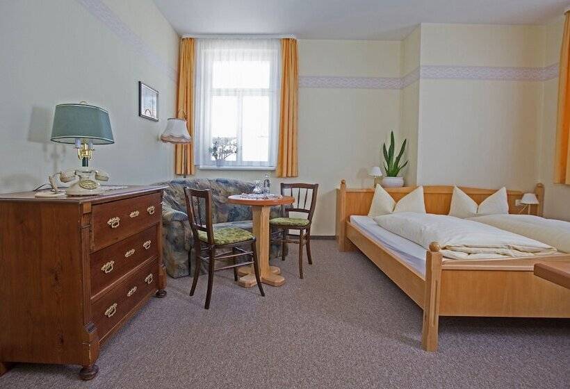 호텔 Und Landgasthaus Zur Grünen Erle