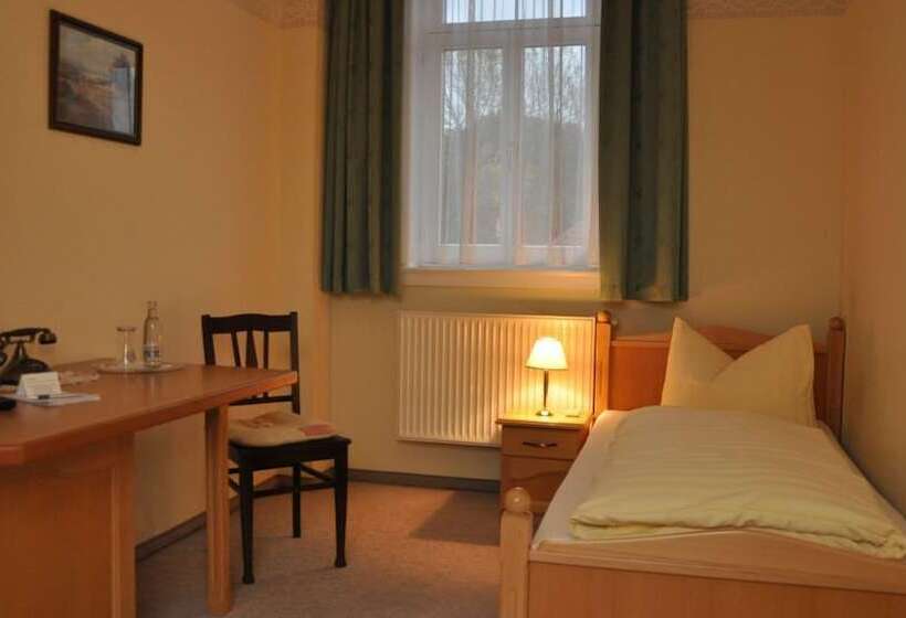 호텔 Und Landgasthaus Zur Grünen Erle