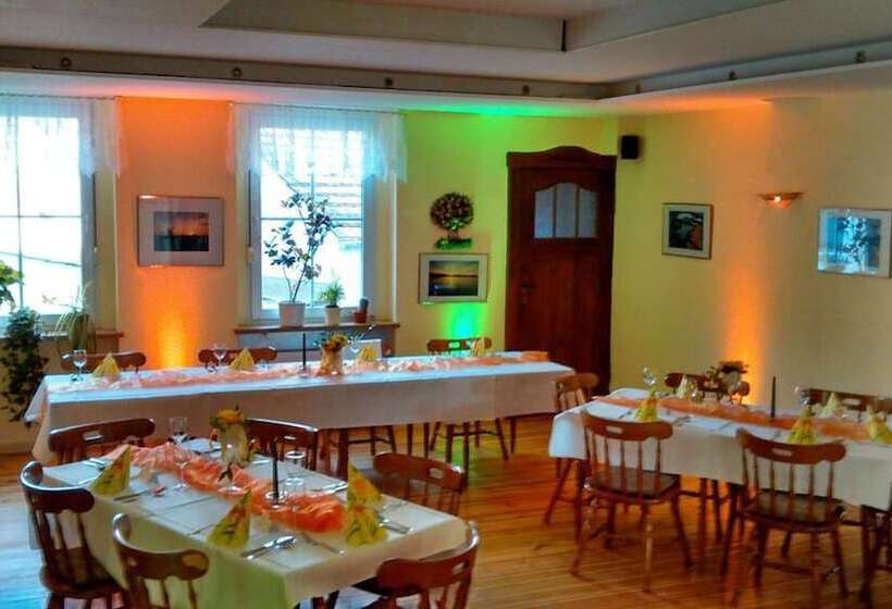 בית מלון כפרי Zur Heimat