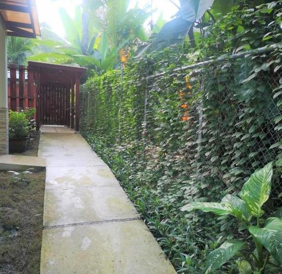 Пансион Arococles