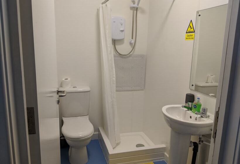 بنسيون Barholm Accommodation