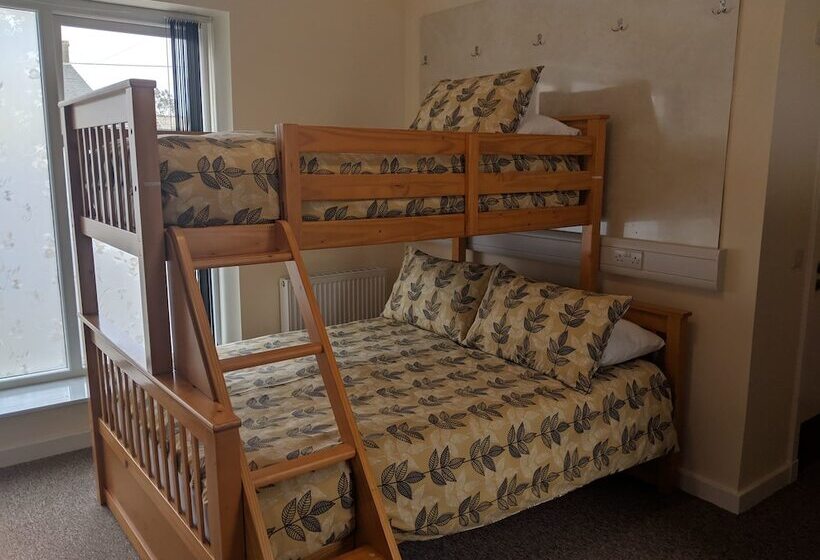 بنسيون Barholm Accommodation