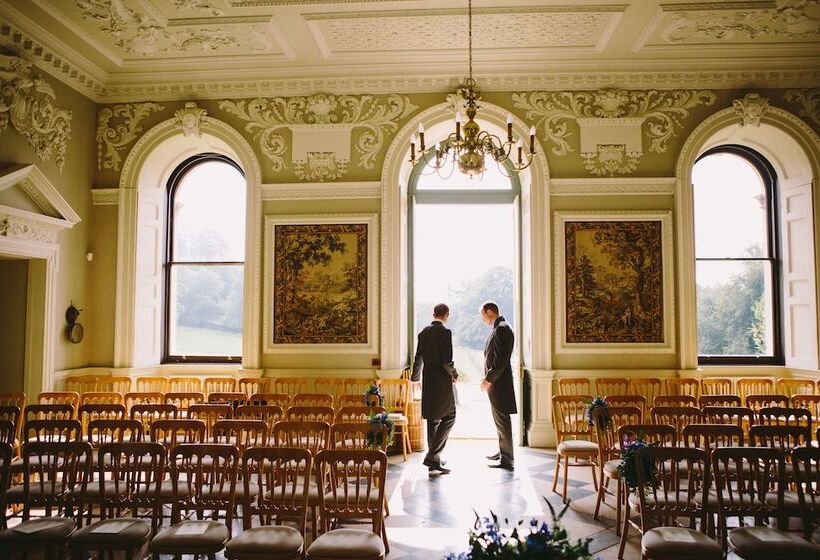 بنسيون Crowcombe Court