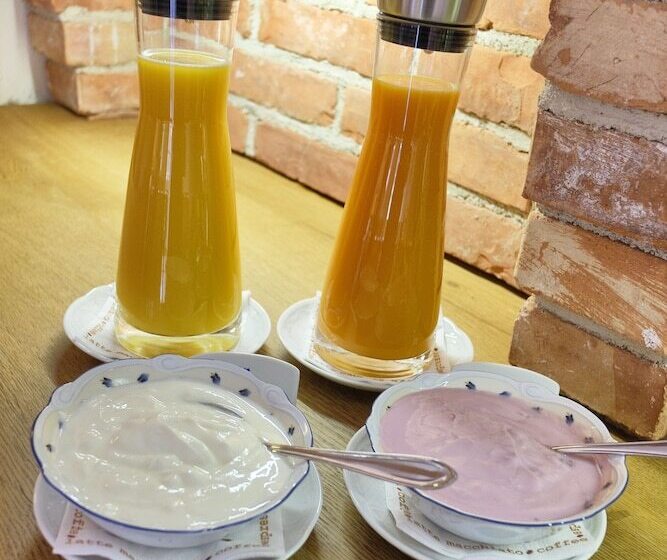 Пансион Gästehäuser Holzerhof