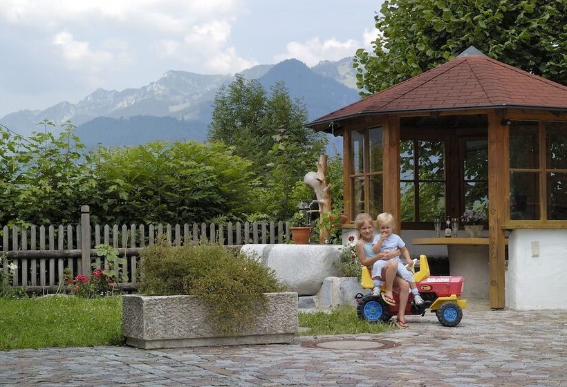 Пансион Gästehäuser Holzerhof