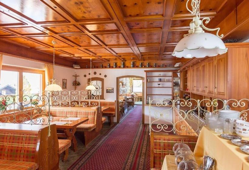 펜션 Haus Renate By Deva