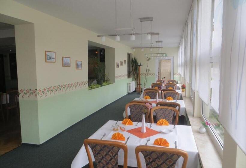 פנסיון Heidehotel Letzlingen