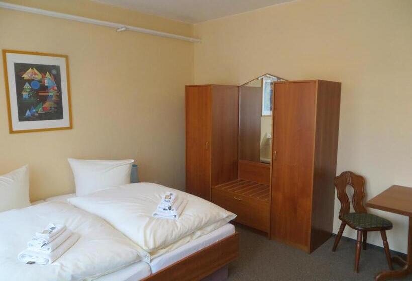 פנסיון Heidehotel Letzlingen