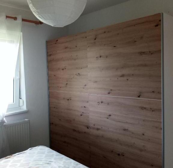 פנסיון Landhaus Tirol