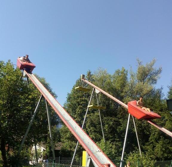 פנסיון Landhaus Tirol