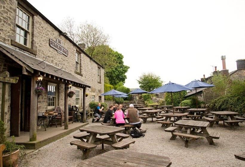 פנסיון Monsal Head