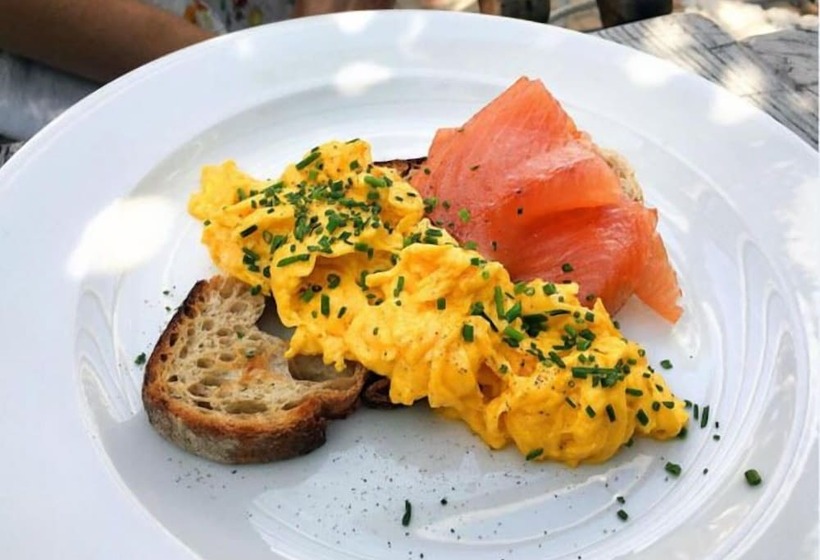 פנסיון Monsal Head