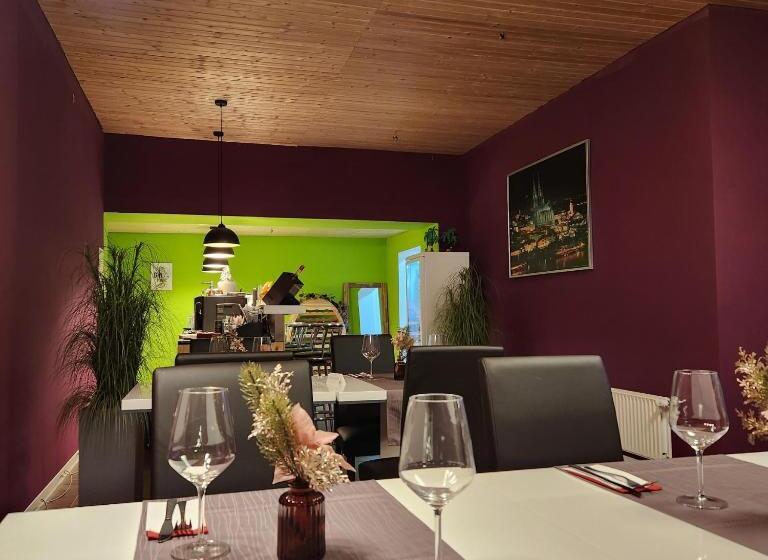 פנסיון Niederdreisbacher Hof