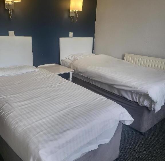 بنسيون The Washford Station Inn