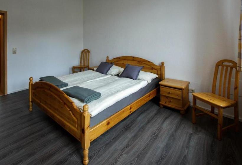 Pension Und Tagungsstätte Bb