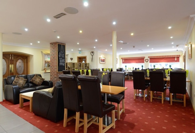 The Bell Country Inn