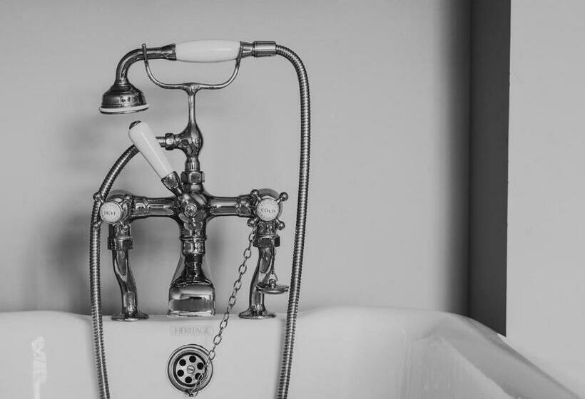 The New Inn Great Limber