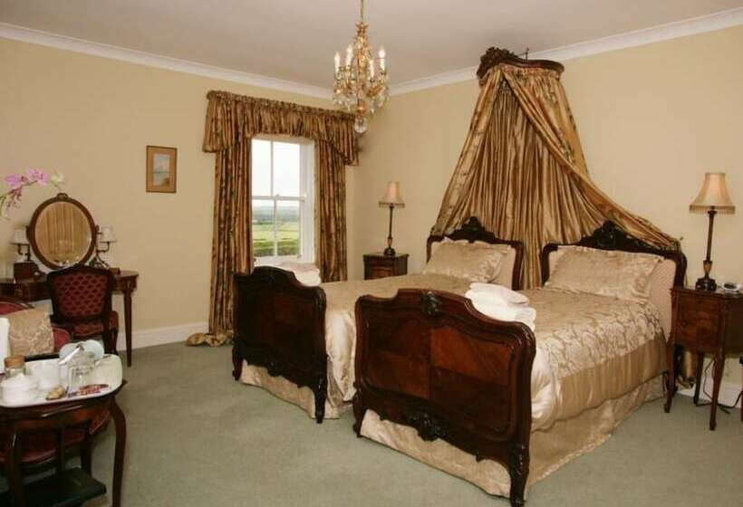 West Longridge Manor B&b