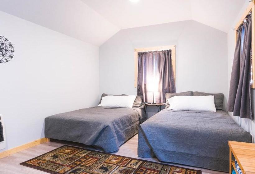 ユースホステル Cache Cabins