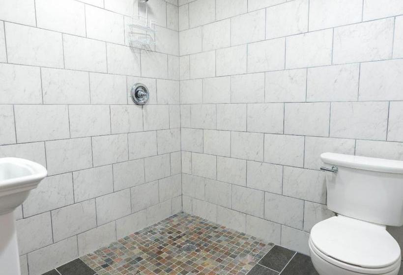 ユースホステル Cache Cabins