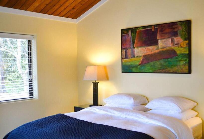 הוסטל Indian Creek Inn