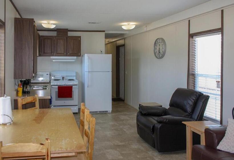 Общежитие Rayburn Inn